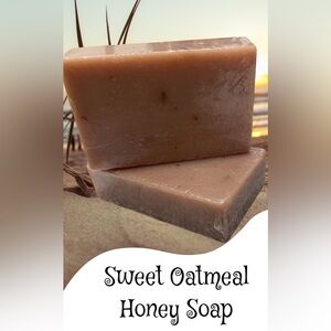 Sweet Oatmeal Honey Bar Soap